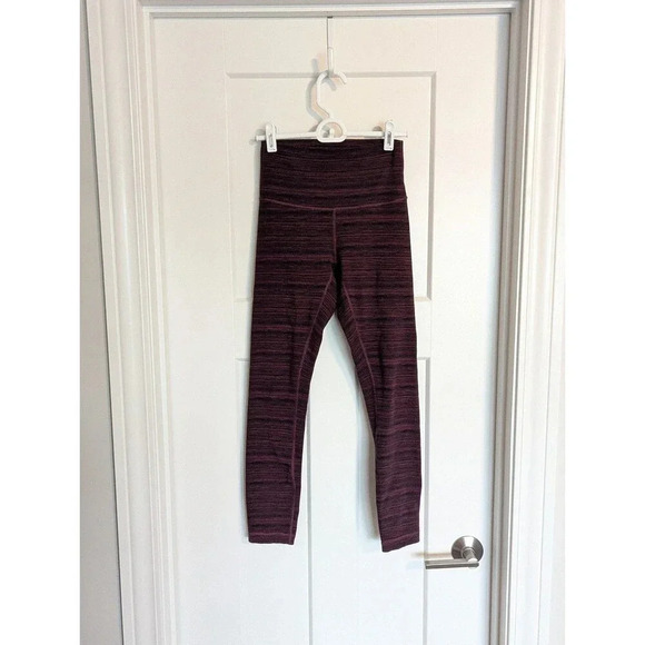 Lululemon High Times Leggings - textured maroon sz 4 - Picture 2 of 7